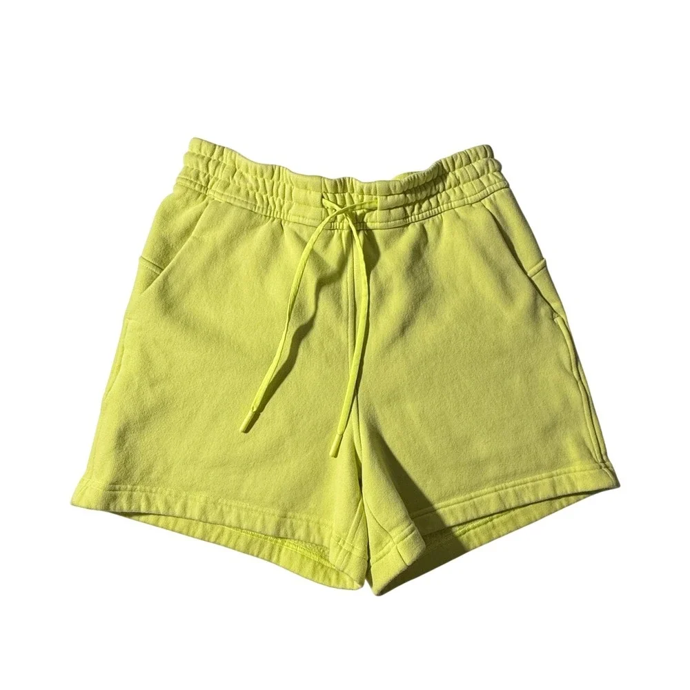 Lululemon Scuba High-Rise Short 3